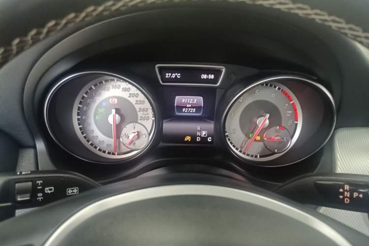 Used Mercedes-Benz GLA 2016 GLA 200 Fashion Model Instrument Cluster