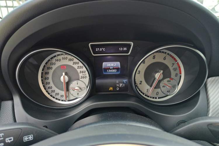 Used Mercedes-Benz GLA 2016 GLA 200 Sport Edition Instrument Cluster