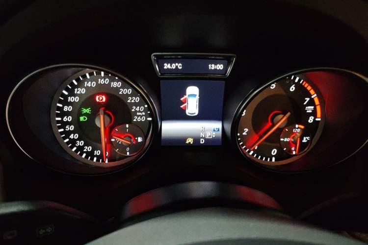 Used Mercedes-Benz GLA 2016 GLA 200 Sport Edition Instrument Cluster