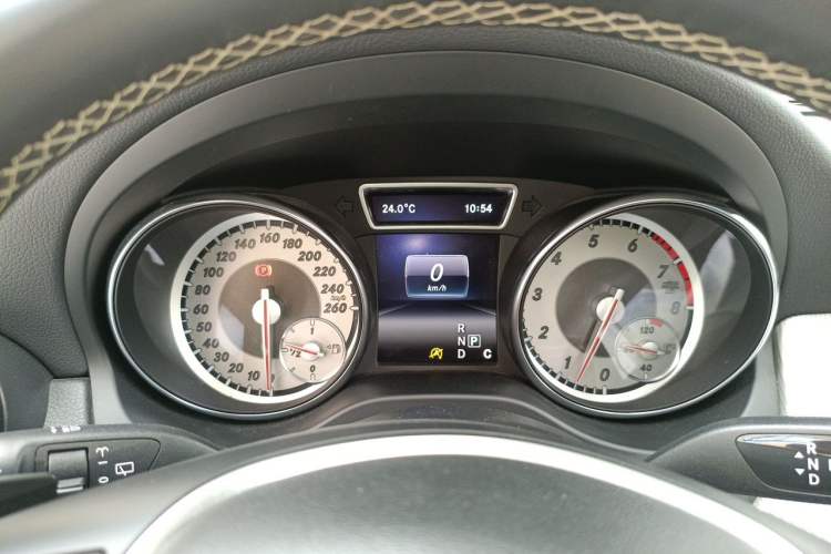 Used Mercedes-Benz GLA 2016 GLA 200 Fashion Model Instrument Cluster