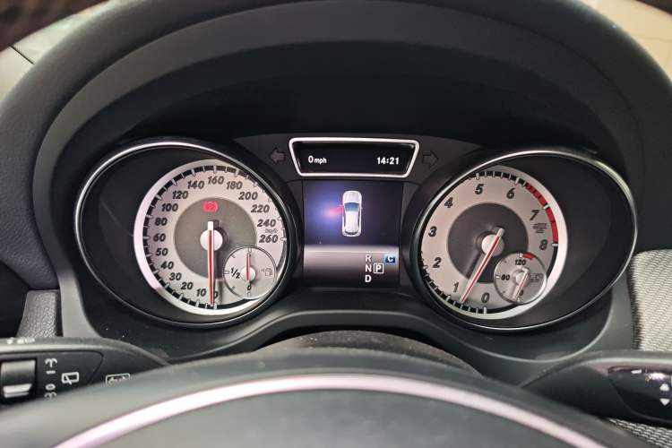 Used Mercedes-Benz GLA 2016 GLA 200 Fashion Model Instrument Cluster