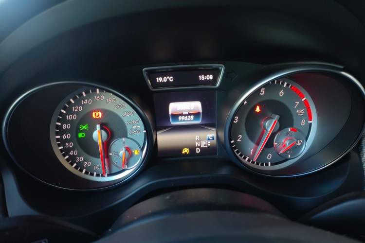 Used Mercedes-Benz GLA 2016 GLA 200 Sport Edition Instrument Cluster