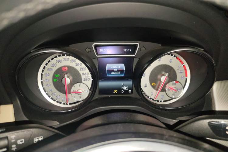 Used Mercedes-Benz GLA 2016 GLA 200 Sport Edition Instrument Cluster
