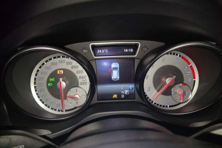 Used Mercedes-Benz GLA 2016 GLA 200 Fashion Model Instrument Cluster