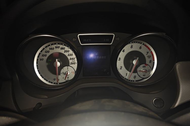 Used Mercedes-Benz GLA 2016 GLA 200 Sport Edition Instrument Cluster