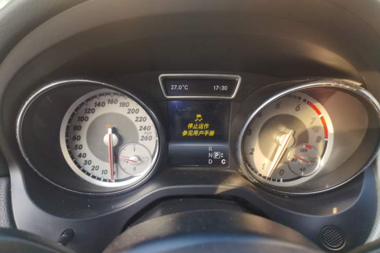 Used Mercedes-Benz GLA 2016 GLA 200 Sport Edition Instrument Cluster