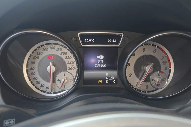 Used Mercedes-Benz GLA 2016 GLA 220 4MATIC Fashion Edition Instrument Cluster