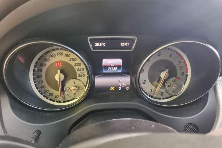Used Mercedes-Benz GLA 2016 GLA 200 Sport Edition Instrument Cluster