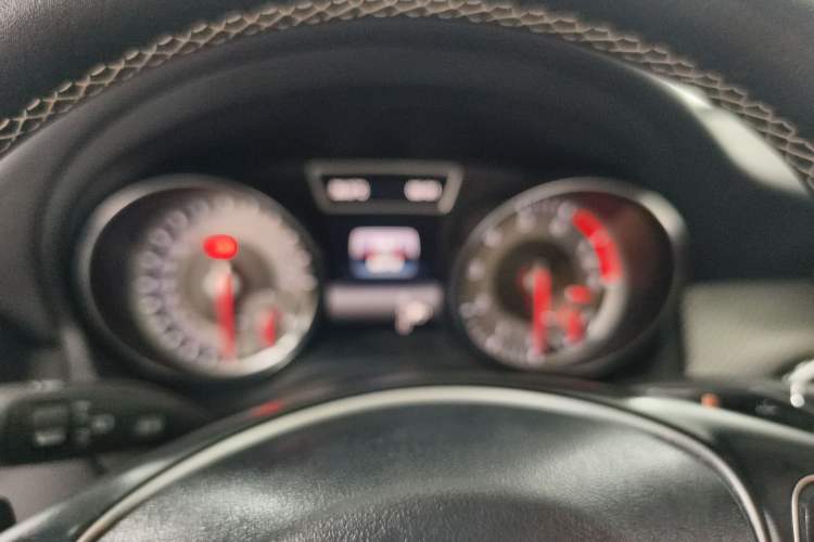 Used Mercedes-Benz GLA 2016 GLA 200 Fashion Model Instrument Cluster