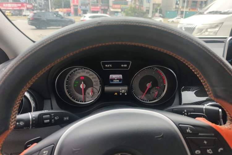 Used Mercedes-Benz GLA 2016 GLA 200 Fashion Model Instrument Cluster