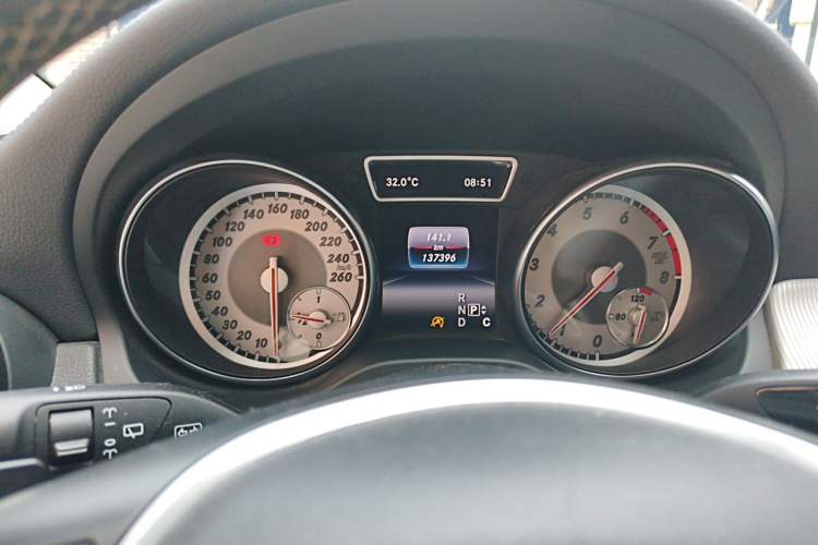 Used Mercedes-Benz GLA 2016 GLA 200 Fashion Model Instrument Cluster