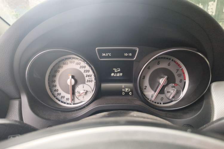 Used Mercedes-Benz GLA 2016 GLA 220 4MATIC Fashion Edition Instrument Cluster