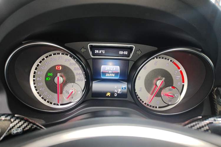 Used Mercedes-Benz GLA 2016 GLA 200 Fashion Model Instrument Cluster
