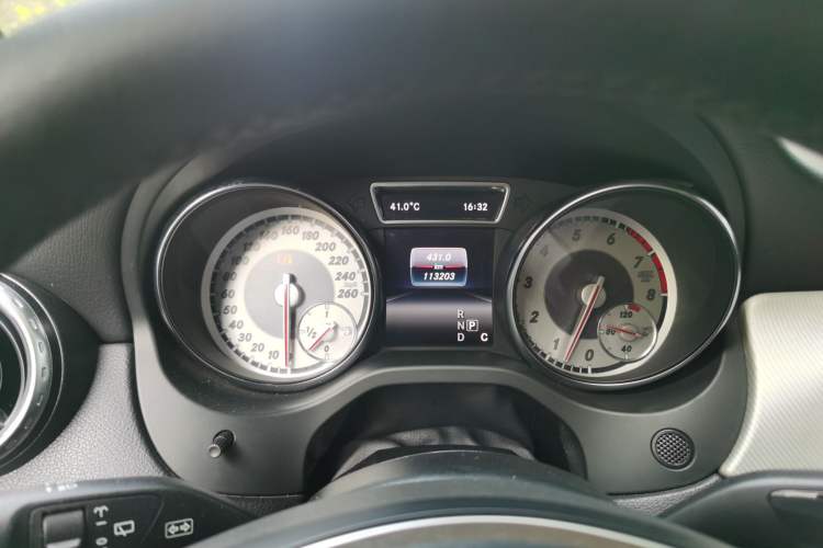 Used Mercedes-Benz GLA 2016 GLA 200 Sport Edition Instrument Cluster