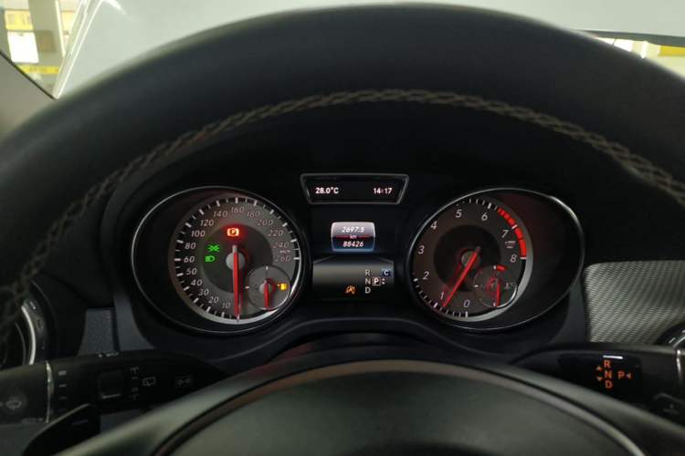 Used Mercedes-Benz GLA 2016 GLA 220 4MATIC Fashion Edition Instrument Cluster