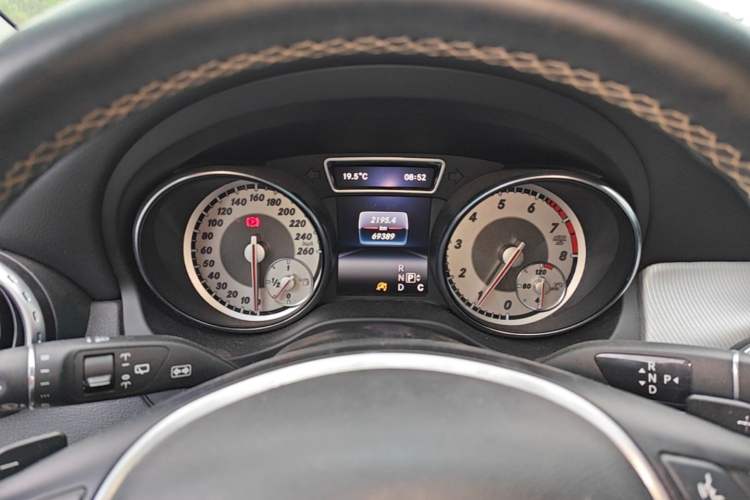 Used Mercedes-Benz GLA 2016 GLA 200 Sport Edition Instrument Cluster