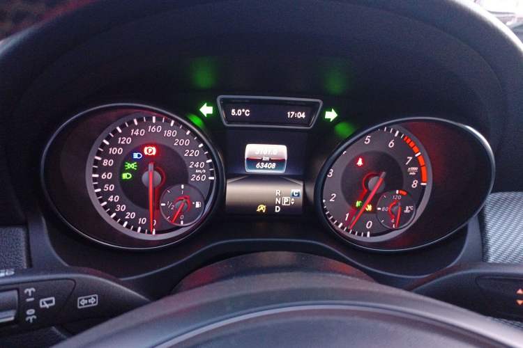 Used Mercedes-Benz GLA 2016 GLA 200 Sport Edition Instrument Cluster