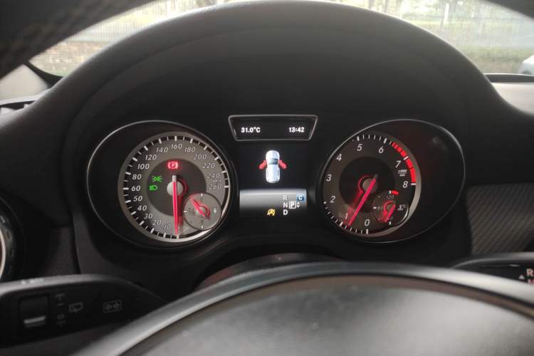 Used Mercedes-Benz GLA 2016 GLA 200 Sport Edition Instrument Cluster
