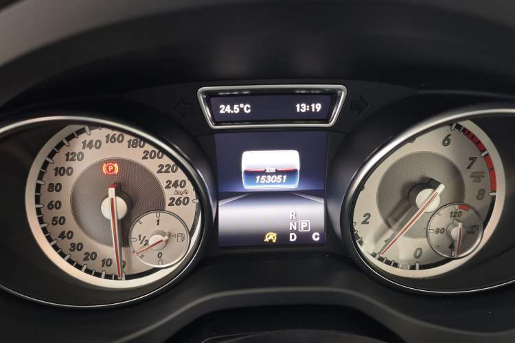Used Mercedes-Benz GLA 2016 GLA 200 Sport Edition Instrument Cluster