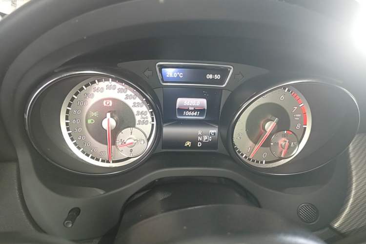 Used Mercedes-Benz GLA 2016 GLA 200 Sport Edition Instrument Cluster