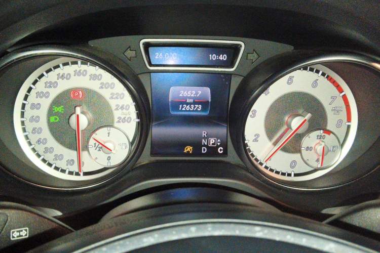 Used Mercedes-Benz GLA 2016 GLA 200 Fashion Model Instrument Cluster