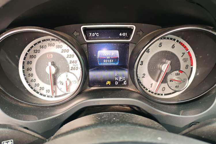 Used Mercedes-Benz GLA 2016 GLA 200 Fashion Model Instrument Cluster