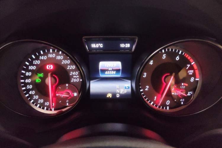 Used Mercedes-Benz GLA 2016 GLA 200 Sport Edition Instrument Cluster