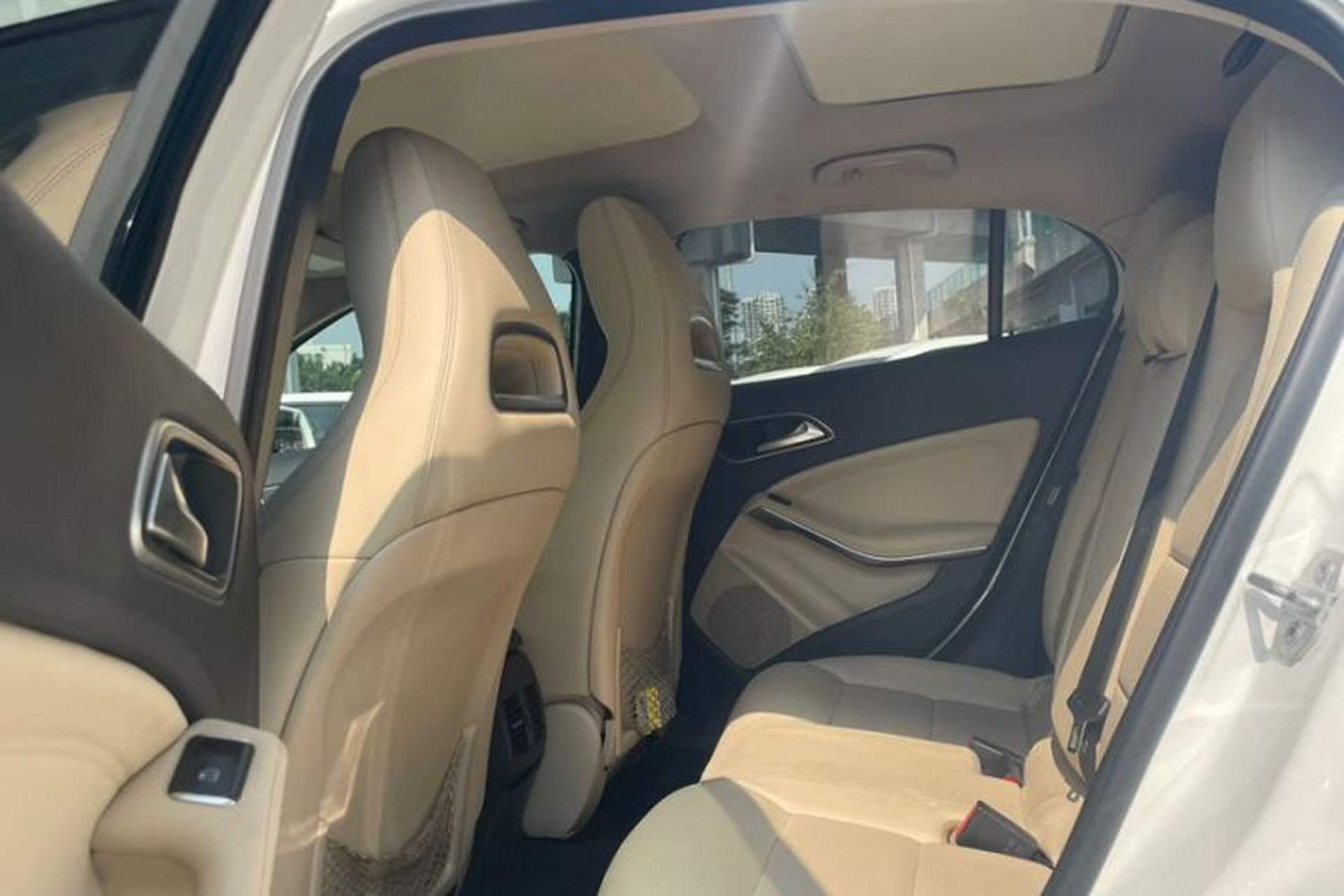 Used Mercedes-Benz GLA 2016 GLA 220 4MATIC Fashion Edition Interior 3