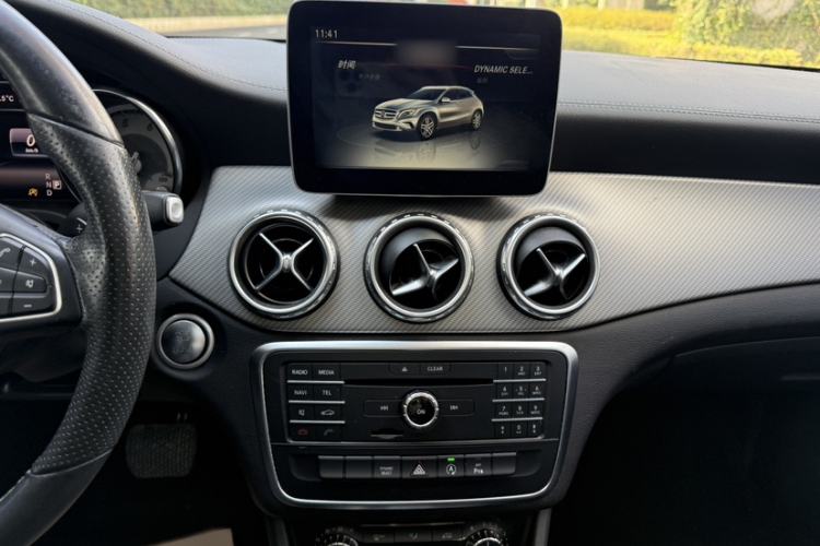 Used Mercedes-Benz GLA 2016 GLA 200 Fashion Model Interior 3