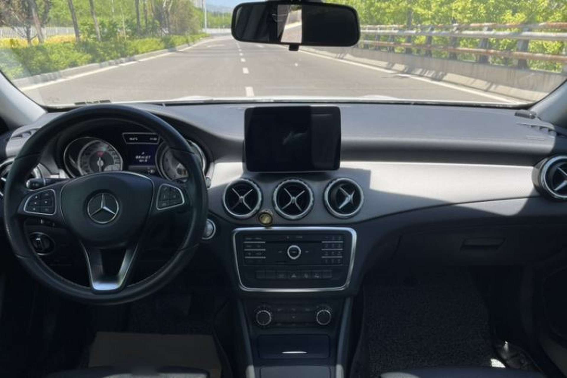 Used Mercedes-Benz GLA 2016 GLA 200 Fashion Model Interior 3