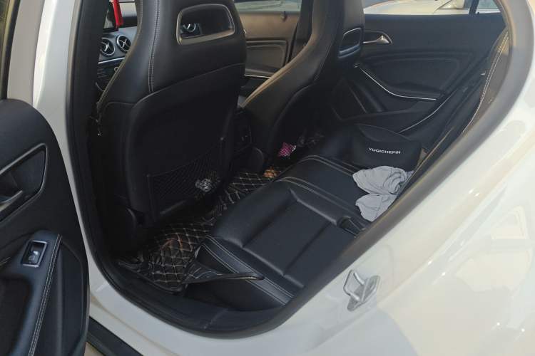 Used Mercedes-Benz GLA 2016 GLA 200 Fashion Model Interior 4