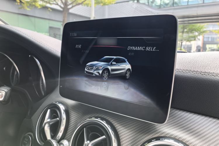 Used Mercedes-Benz GLA 2016 GLA 220 4MATIC Fashion Edition Interior 6
