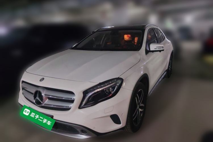 Used Mercedes-Benz GLA 2016 GLA 200 Fashion Model Guazi used car, China used car export, Used car for sale, Used cars, Cheapest cars for sale