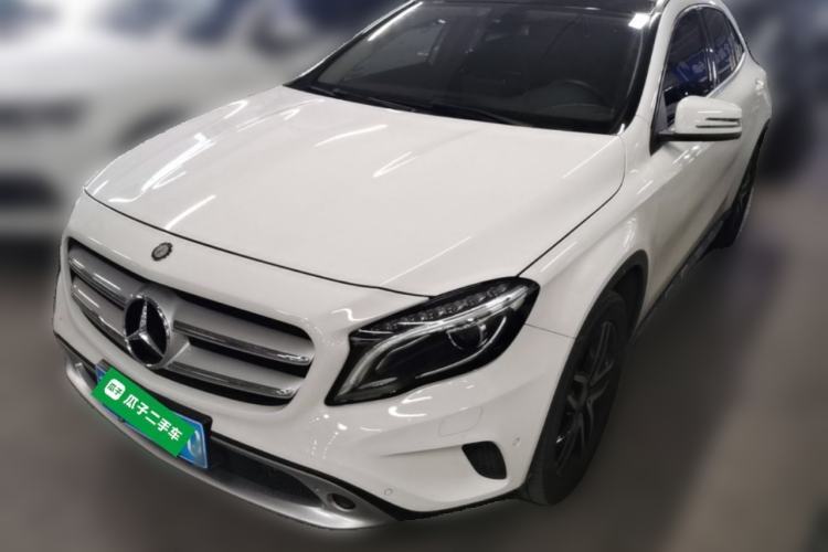 Used Mercedes-Benz GLA 2016 GLA 200 Fashion Model Guazi used car, China used car export, Used car for sale, Used cars, Cheapest cars for sale