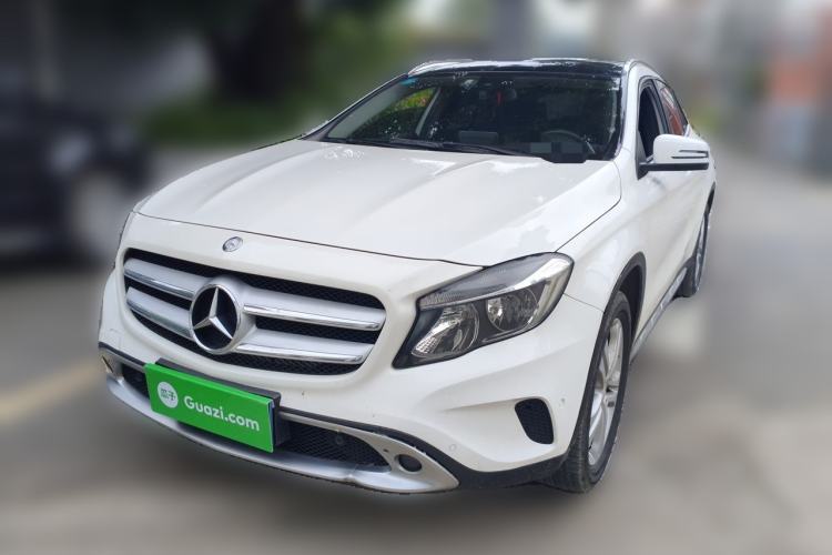 Used Mercedes-Benz GLA 2016 GLA 200 Sport Edition Guazi used car, China used car export, Used car for sale, Used cars, Cheapest cars for sale
