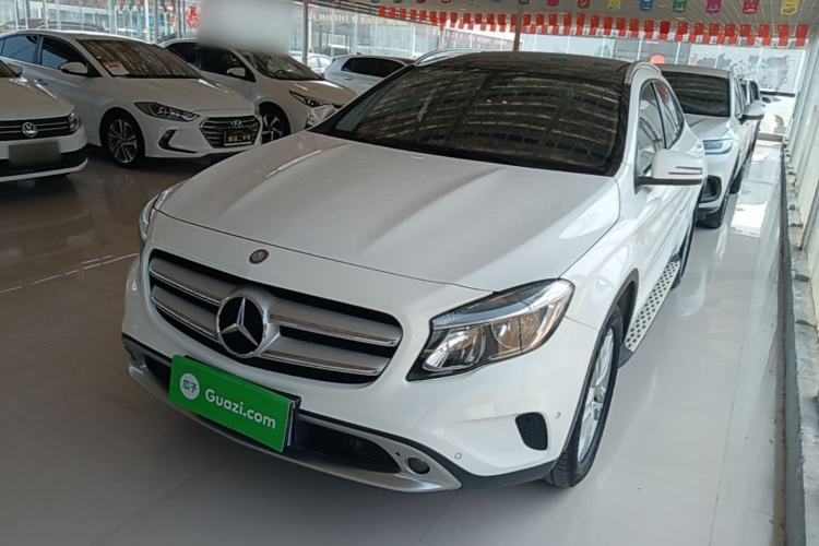 Used Mercedes-Benz GLA 2016 GLA 200 Sport Edition Guazi used car, China used car export, Used car for sale, Used  cars, Cheapest cars for sale