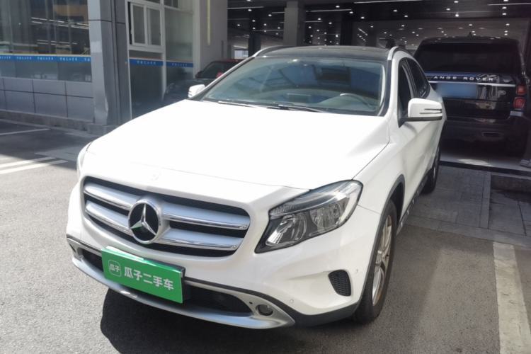 Used Mercedes-Benz GLA 2016 GLA 200 Sport Edition Guazi used car, China used car export, Used car for sale, Used cars, Cheapest cars for sale