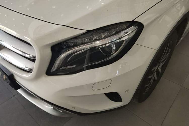 Used Mercedes-Benz GLA 2016 GLA 220 4MATIC Fashion Edition Left Front Headlight
