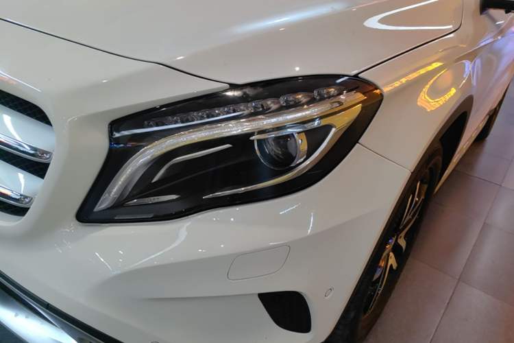 Used Mercedes-Benz GLA 2016 GLA 200 Fashion Model Left Front Headlight