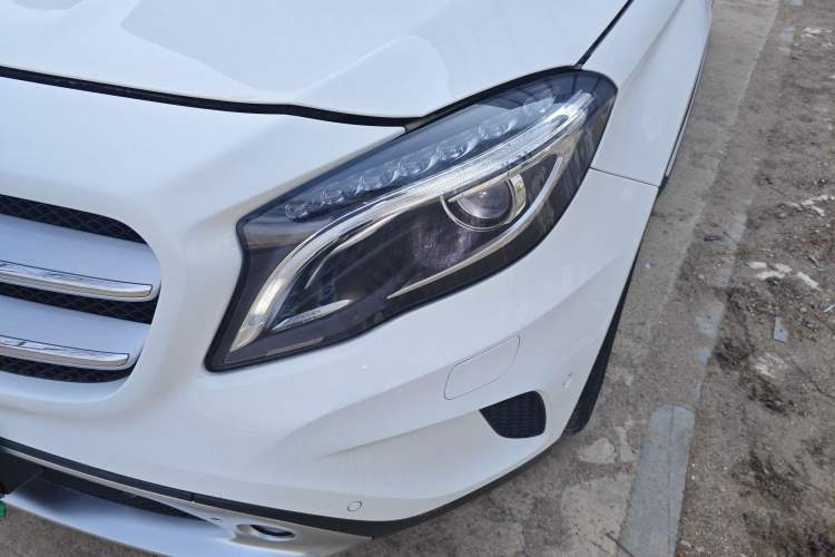 Used Mercedes-Benz GLA 2016 GLA 220 4MATIC Fashion Edition Left Front Headlight