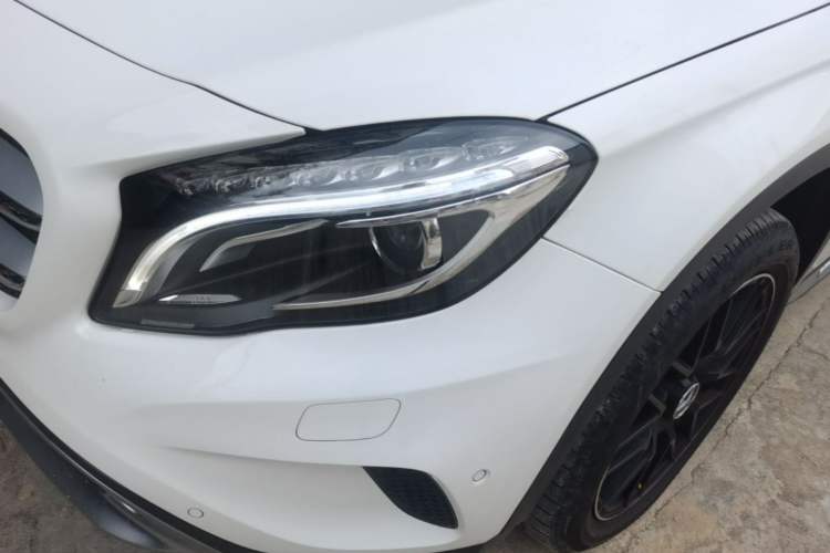 Used Mercedes-Benz GLA 2016 GLA 220 4MATIC Fashion Edition Left Front Headlight