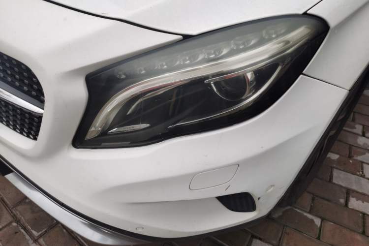Used Mercedes-Benz GLA 2016 GLA 200 Fashion Model Left Front Headlight