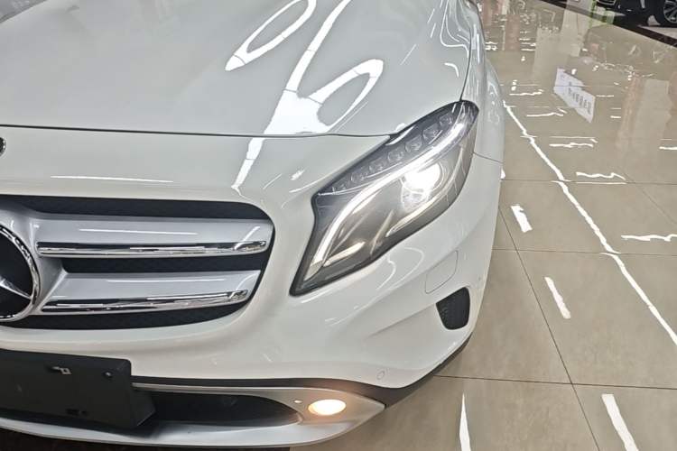 Used Mercedes-Benz GLA 2016 GLA 220 4MATIC Fashion Edition Left Front Headlight