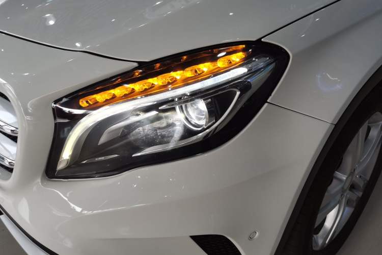 Used Mercedes-Benz GLA 2016 GLA 200 Sport Edition Left Front Headlight