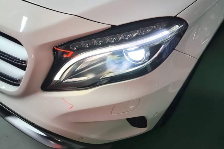 Used Mercedes-Benz GLA 2016 GLA 200 Fashion Model Left Front Headlight