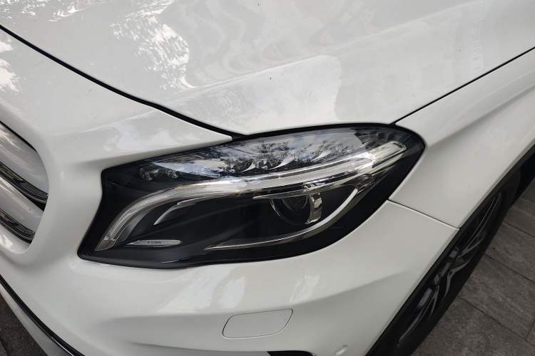 Used Mercedes-Benz GLA 2016 GLA 200 Fashion Model Left Front Headlight