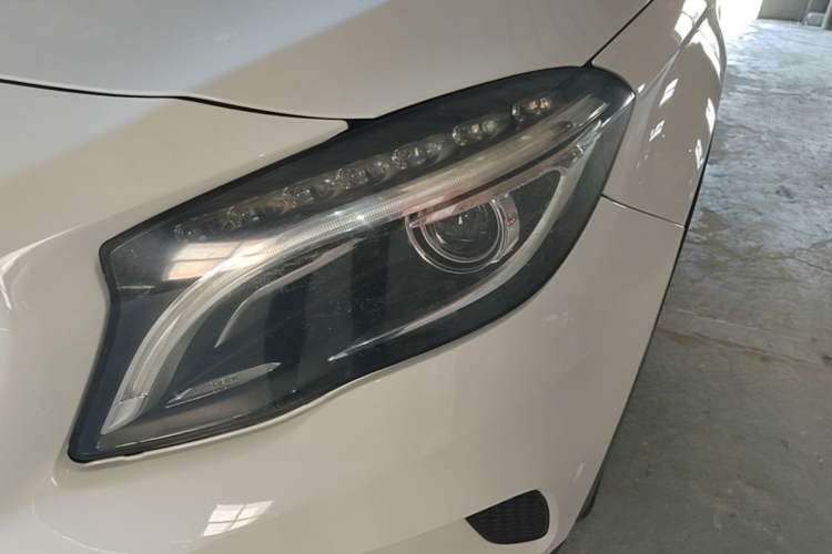 Used Mercedes-Benz GLA 2016 GLA 200 Sport Edition Left Front Headlight