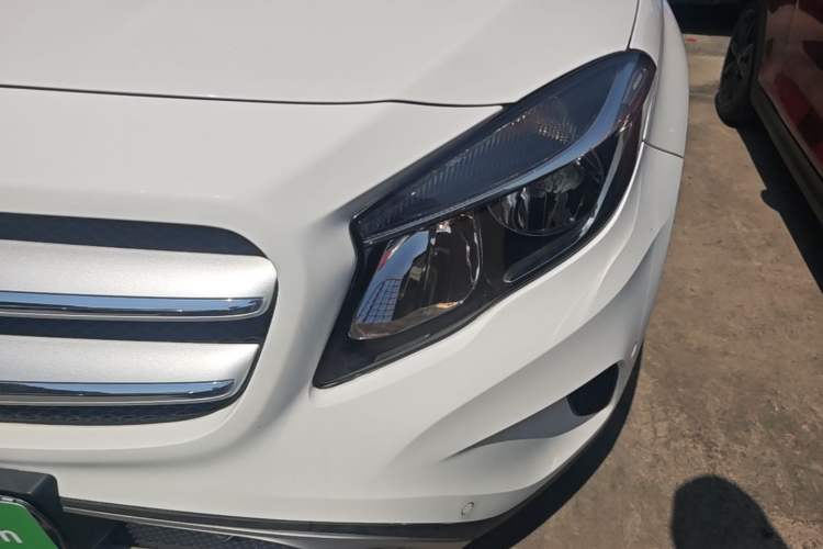 Used Mercedes-Benz GLA 2016 GLA 200 Sport Edition Left Front Headlight