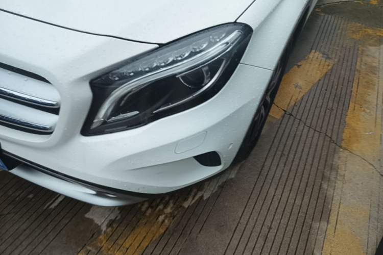 Used Mercedes-Benz GLA 2016 GLA 200 Fashion Model Left Front Headlight