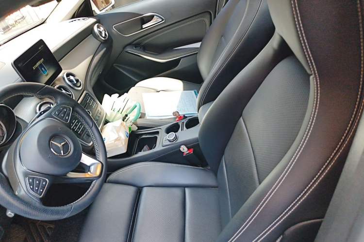 Used Mercedes-Benz GLA 2016 GLA 200 Fashion Model Left Front Seat